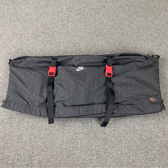 Vintage Nike TN Air Packable Windbreaker Jacket with hood Men’s Size Large - Picture 2 of 16